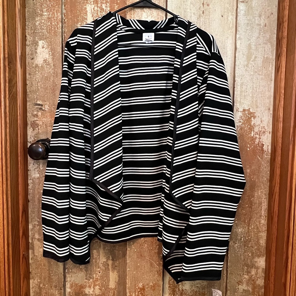 Dress barn black and white stripe Cardigan Sweater